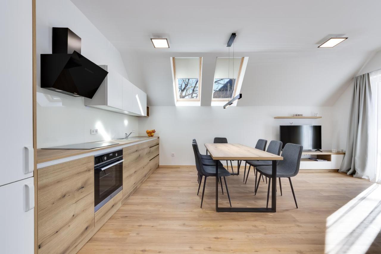 Chic Apartments With Finnish Sauna And Jacuzzi Kranjska Gora Eksteriør billede