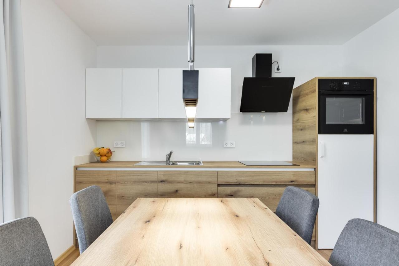 Chic Apartments With Finnish Sauna And Jacuzzi Kranjska Gora Eksteriør billede